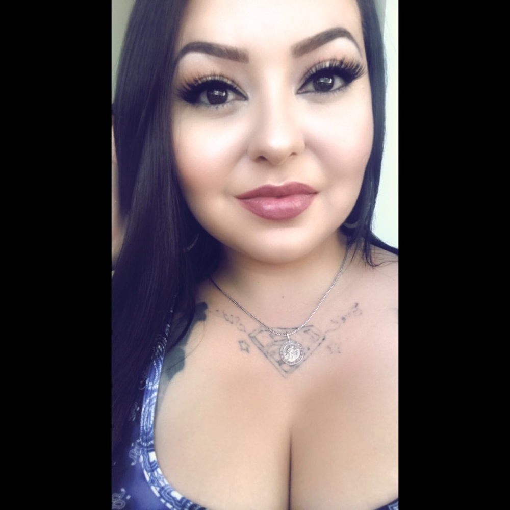 Meet your Posher, Isla